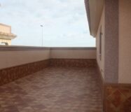 Таунхаус в Лос Альтос з солярієм та видом на озеро