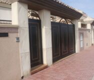 Таунхаус в Лос Альтос з солярієм та видом на озеро