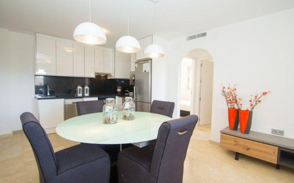 Квартира у моря в Орихуэла Коста 65 кв.м с террасой