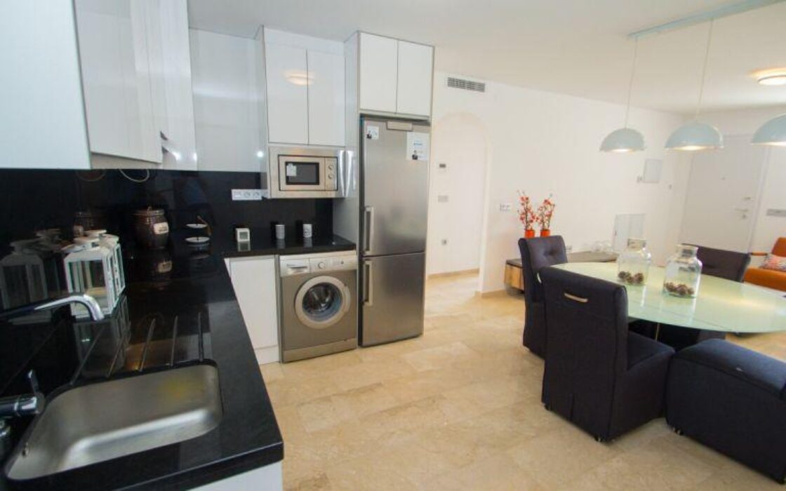 Квартира у моря в Орихуэла Коста 65 кв.м с террасой