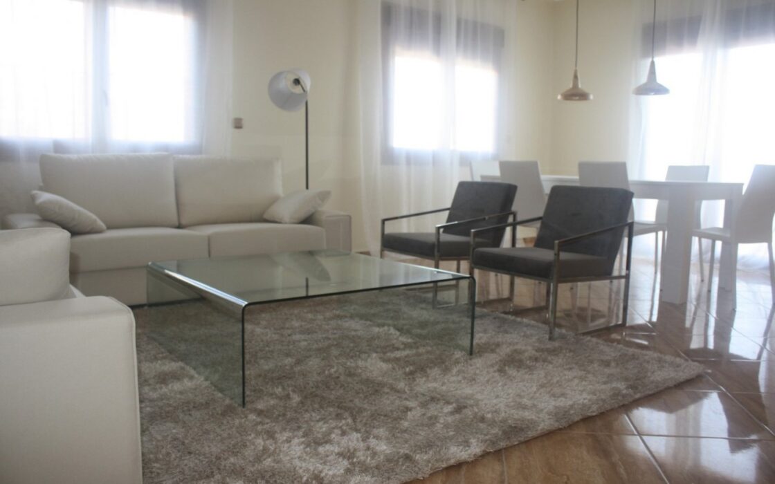 Вилла 3 спальни в Лос Альтос Торревьеха у моря с бассейном