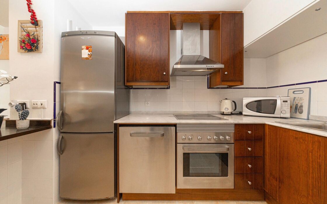 Апартаменты 3 комнаты в Торревьехе 150 м у моря с террасой