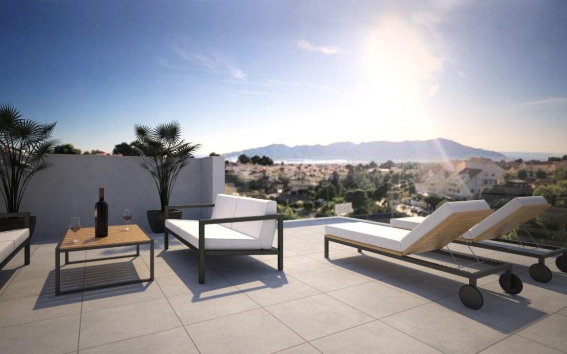 Дом в La Nucía 167 кв.м с бассейном в 5.5 км от моря