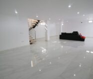 Дом 330 кв.м в La Nucía с террасой и бассейном