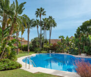 Квартира у моря в Пуэрто Банусе, 3 спальни, 146 кв.м.