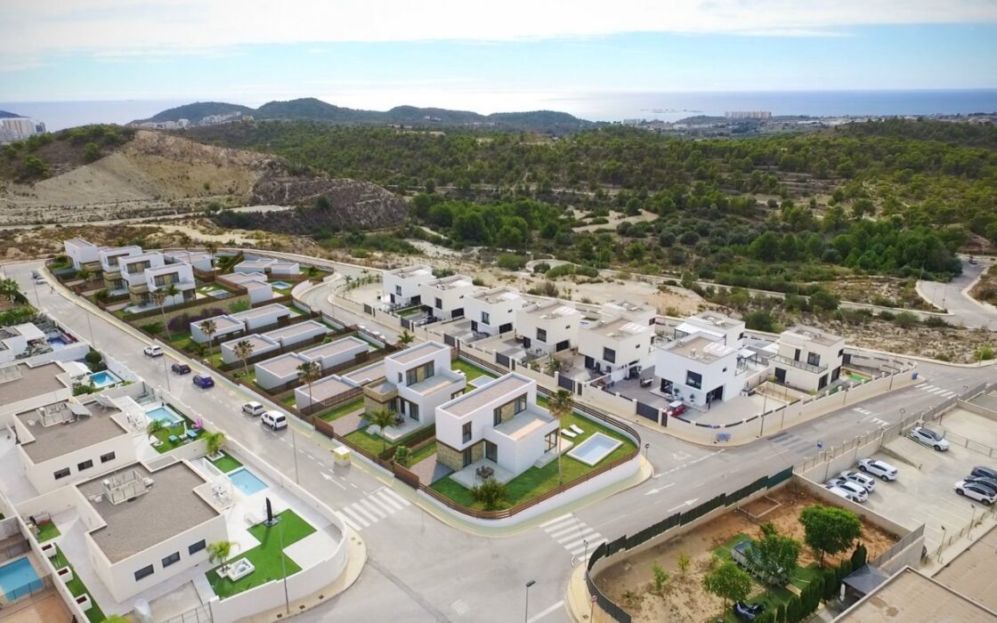 Дом в Финестрате 111 кв.м с видом на море и бассейном