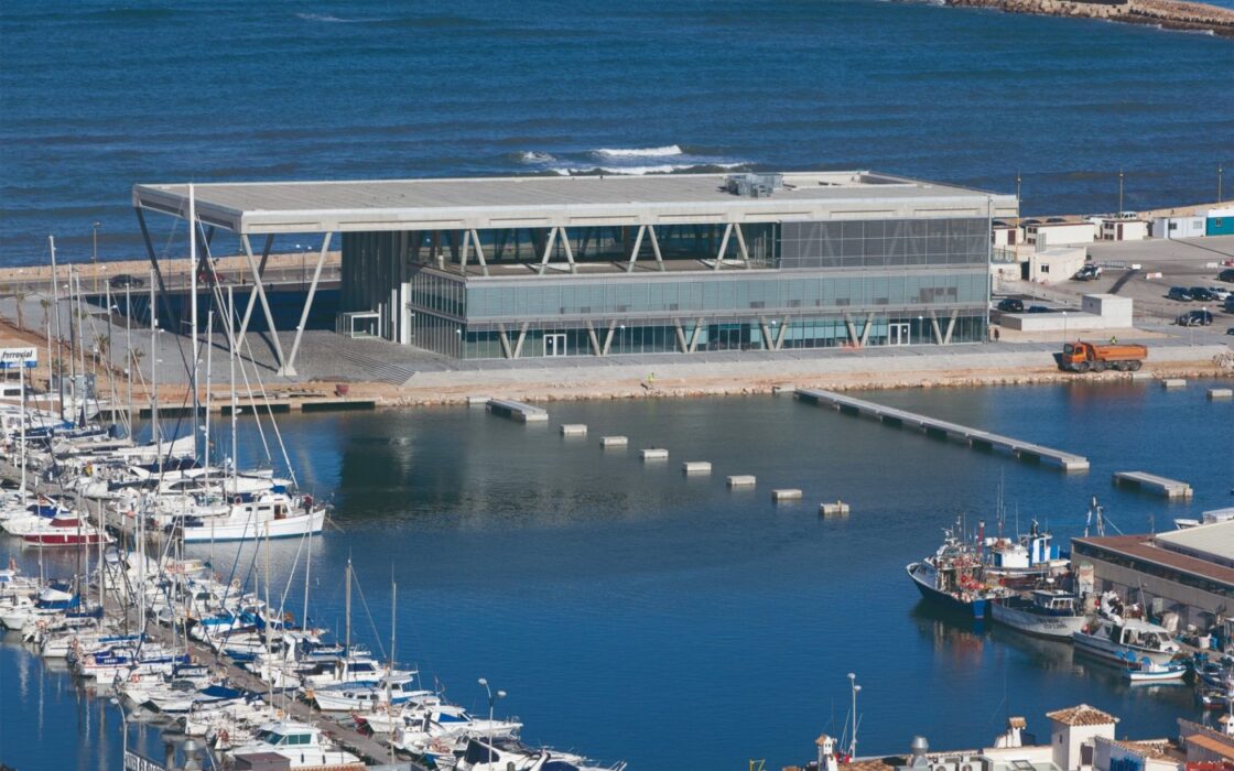 Будинок в Педрегере 141 кв.м з басейном та видом на море