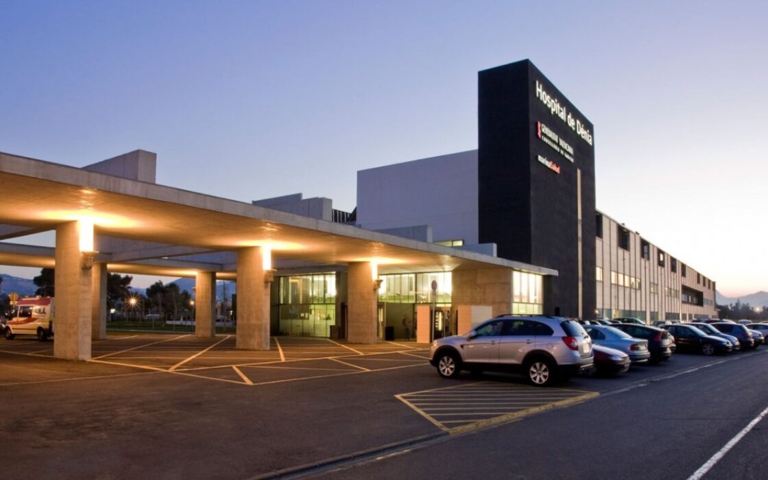 Будинок в Pedreguer, 221 кв.м, 4 кімнати, вид на море