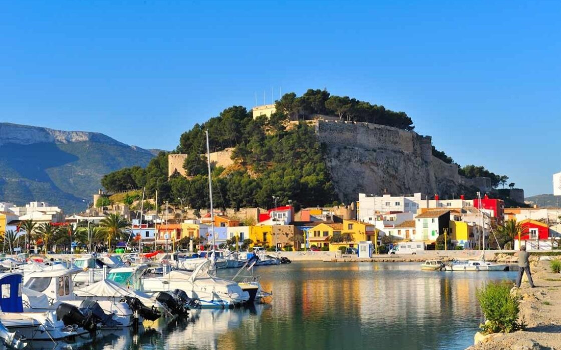 Будинок в Pedreguer, 221 кв.м, 4 кімнати, вид на море