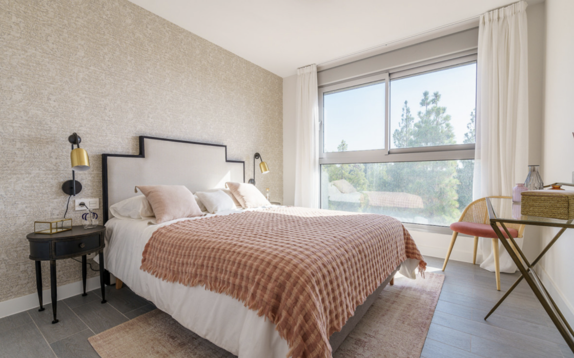 Новые апартаменты с 2 спальнями в Михас Коста у моря