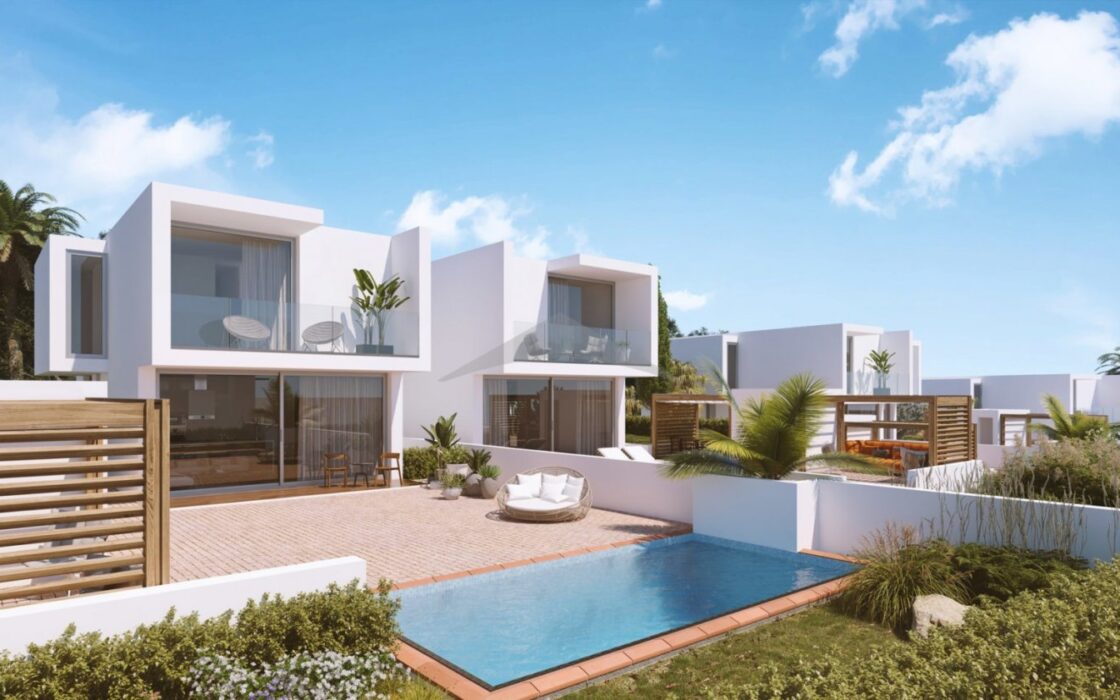 Будинок в Теулада 180 кв.м з басейном в 2 км від моря