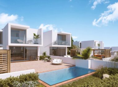 Будинок в Теулада 180 кв.м з басейном в 2 км від моря