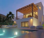 Дом в Oliva 262 кв.м у моря с террасой и бассейном