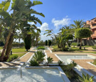 Квартира с террасой в Эстепоне, 2 спальни, 104 кв.м