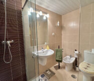 Квартира с террасой в Эстепоне, 2 спальни, 104 кв.м