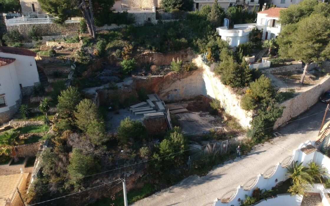 Будинок в Кальпе 552 кв.м з видом на море та басейном