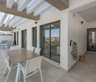 Квартира 3 спальни в Эстепоне с видом на море 124 кв.м