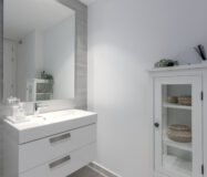 Квартира 3 спальни в Эстепоне с видом на море 124 кв.м