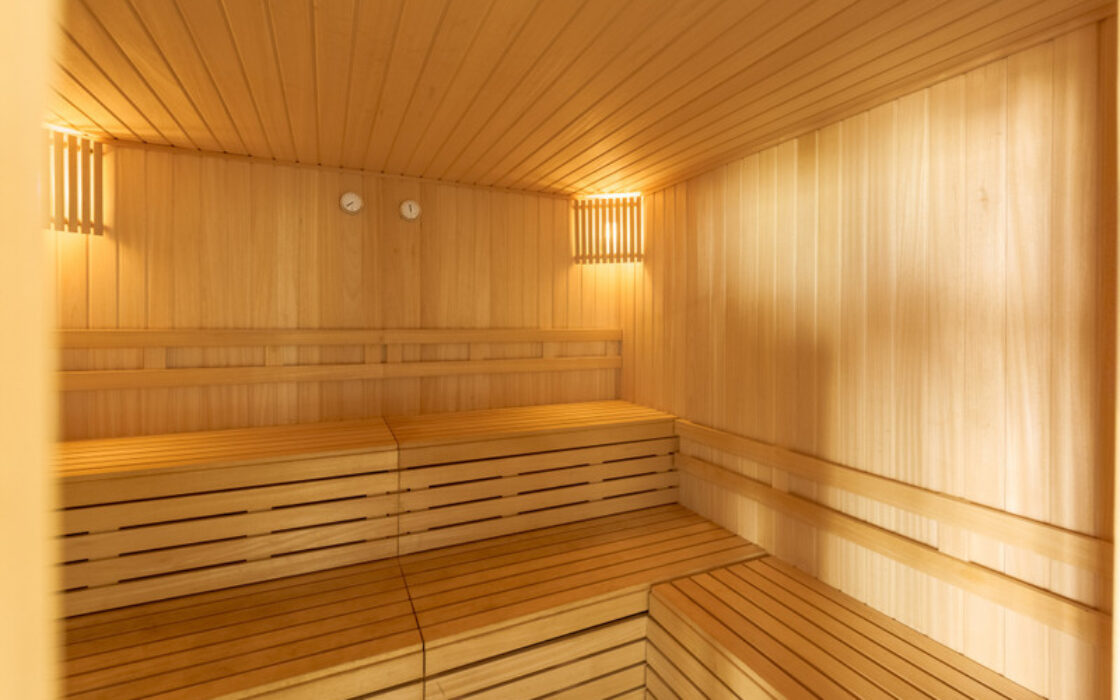 Квартира 3 спальни в Эстепоне с видом на море 124 кв.м