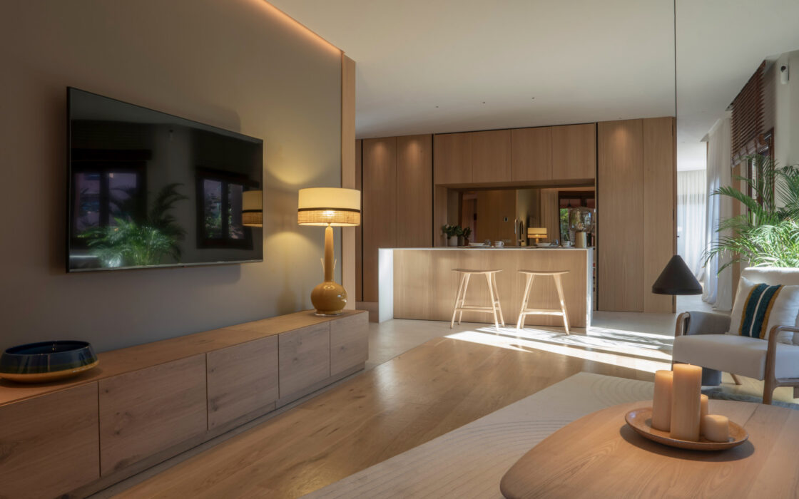 Трехкомнатная квартира в Престижном пляжном комплексе 202 кв.м с террасой