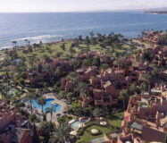 Трехкомнатная квартира в Престижном пляжном комплексе 202 кв.м с террасой