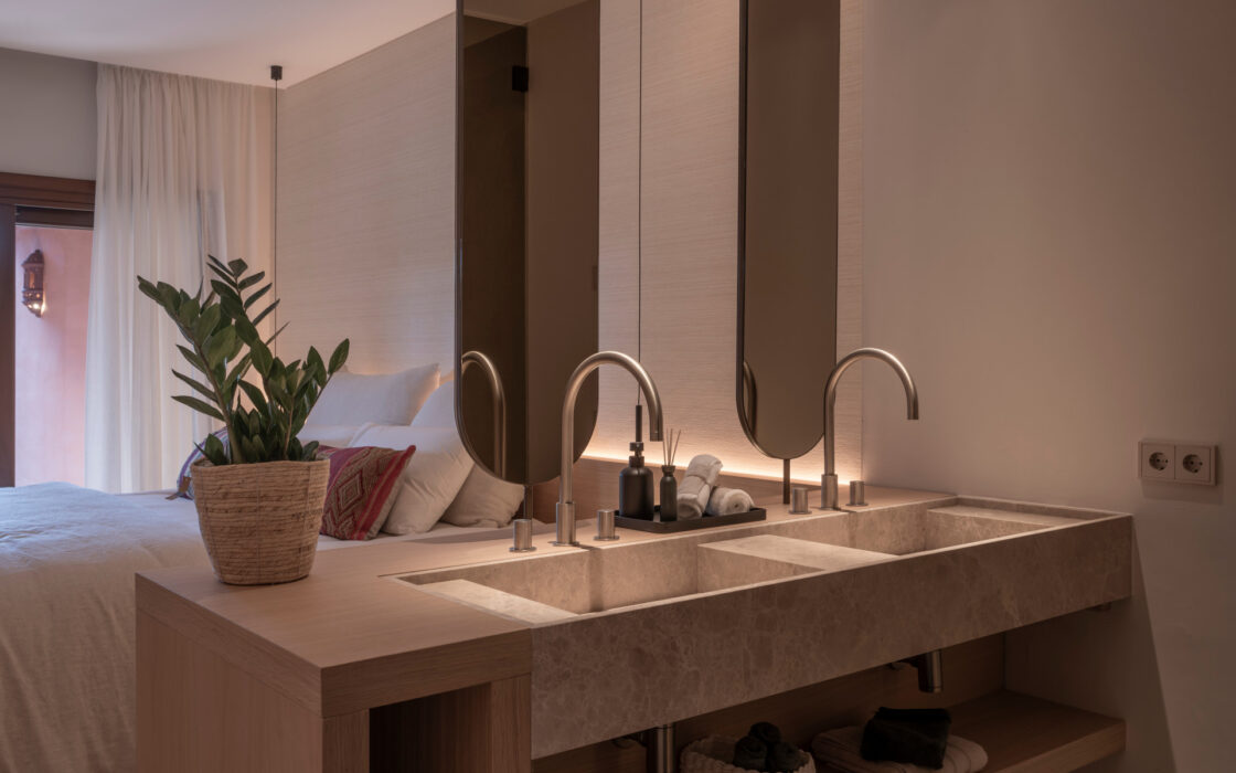 Трехкомнатная квартира в Престижном пляжном комплексе 202 кв.м с террасой