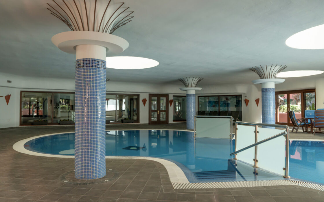 Трехкомнатная квартира в Престижном пляжном комплексе 202 кв.м с террасой