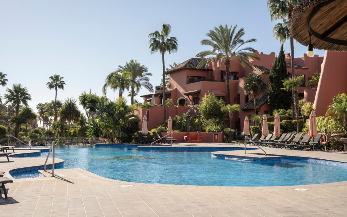 Трехкомнатная квартира в Престижном пляжном комплексе 202 кв.м с террасой