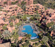 Трехкомнатная квартира в Престижном пляжном комплексе 202 кв.м с террасой