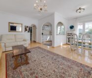 Продажа одноэтажной виллы в Ла Зения у моря 82 кв.м с солярием