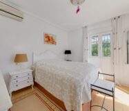 Продажа одноэтажной виллы в Ла Зения у моря 82 кв.м с солярием