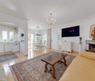 Продажа одноэтажной виллы в Ла Зения у моря 82 кв.м с солярием