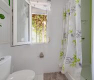 Продажа одноэтажной виллы в Ла Зения у моря 82 кв.м с солярием