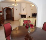 Вилла в Кальпе 240 кв.м з видом на море та чотирма терасами