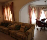 Вилла в Кальпе 240 кв.м з видом на море та чотирма терасами