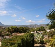 Вилла в Кальпе 240 кв.м з видом на море та чотирма терасами