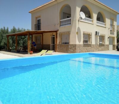 Будинок з басейном та видом на гори в Альсодухсі 230 кв.м