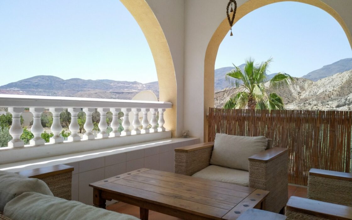 Будинок з басейном та видом на гори в Альсодухсі 230 кв.м