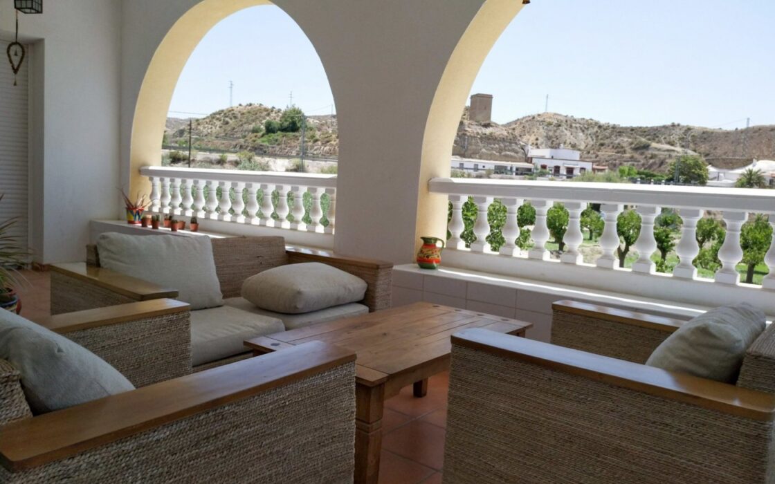 Будинок з басейном та видом на гори в Альсодухсі 230 кв.м