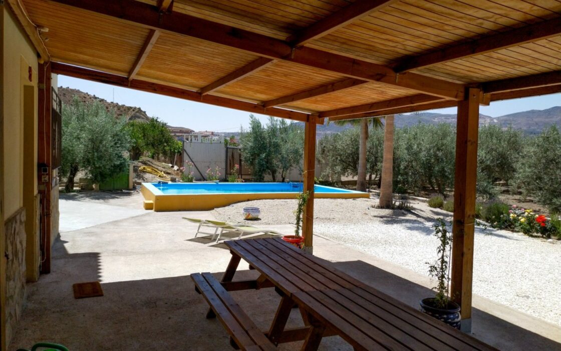 Будинок з басейном та видом на гори в Альсодухсі 230 кв.м