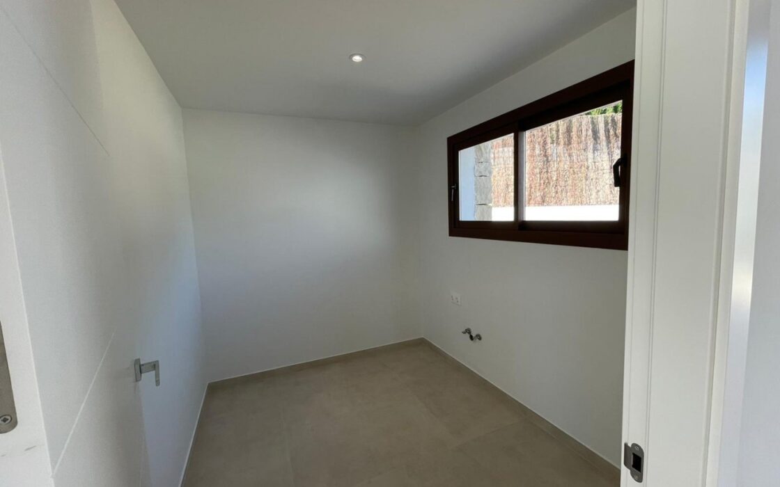 Розкішна вілла в Альтеа з терасою та видом на море