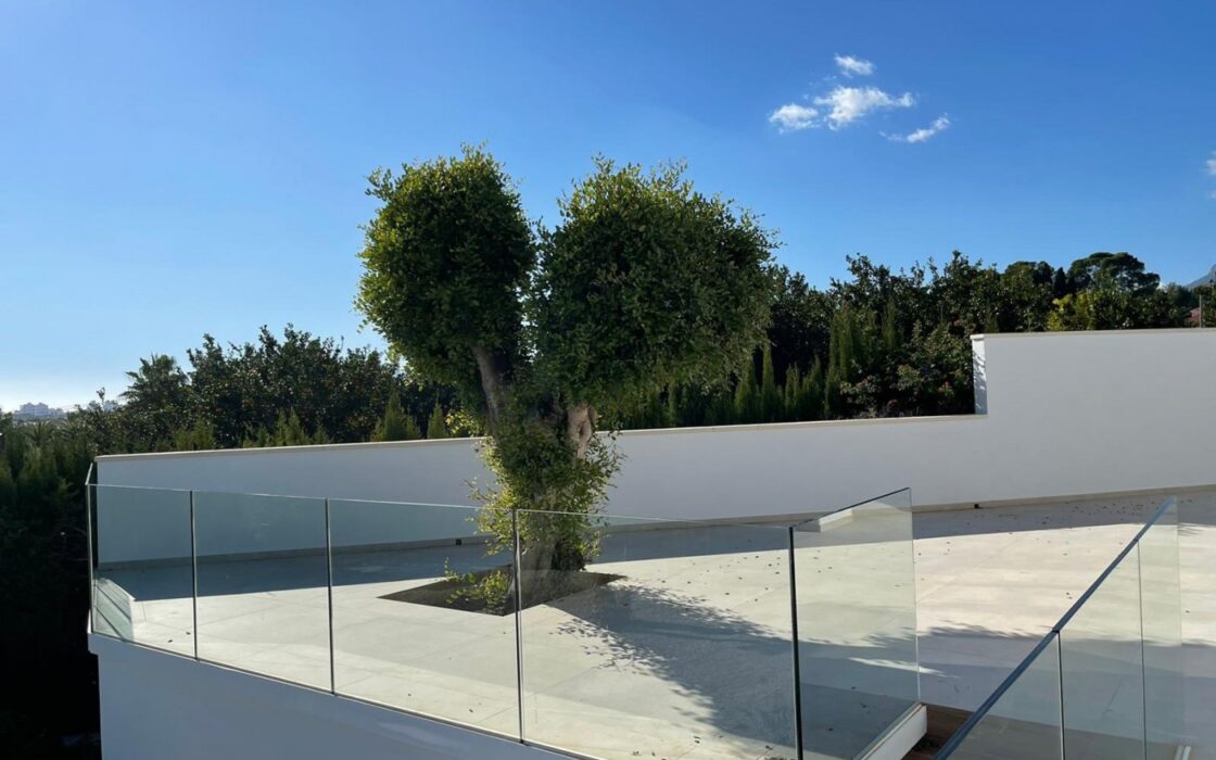 Розкішна вілла в Альтеа з терасою та видом на море