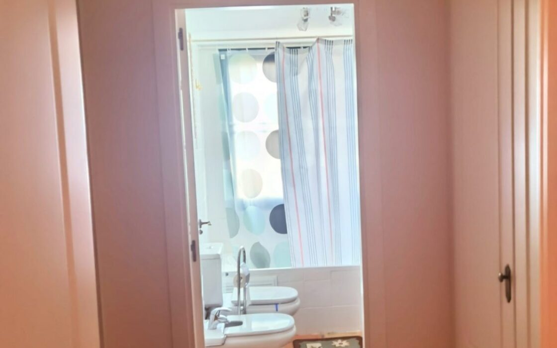 Красивый дом с террасой в Бенидорме, 3 спальни, 126 кв.м