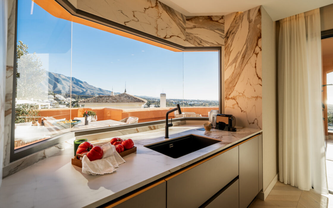 Роскошные апартаменты в Малаге, 290 кв.м, с террасой