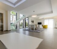 Новые виллы в Кампуморе 250 м от пляжа с бассейном