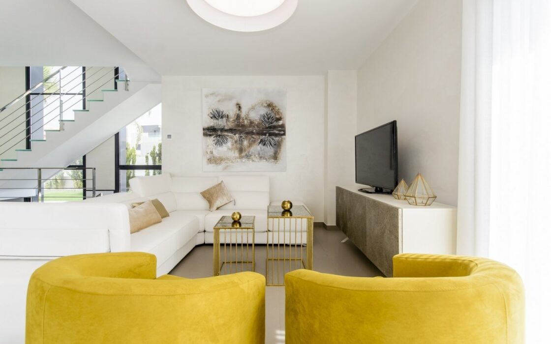 Новые виллы в Кампуморе 250 м от пляжа с бассейном