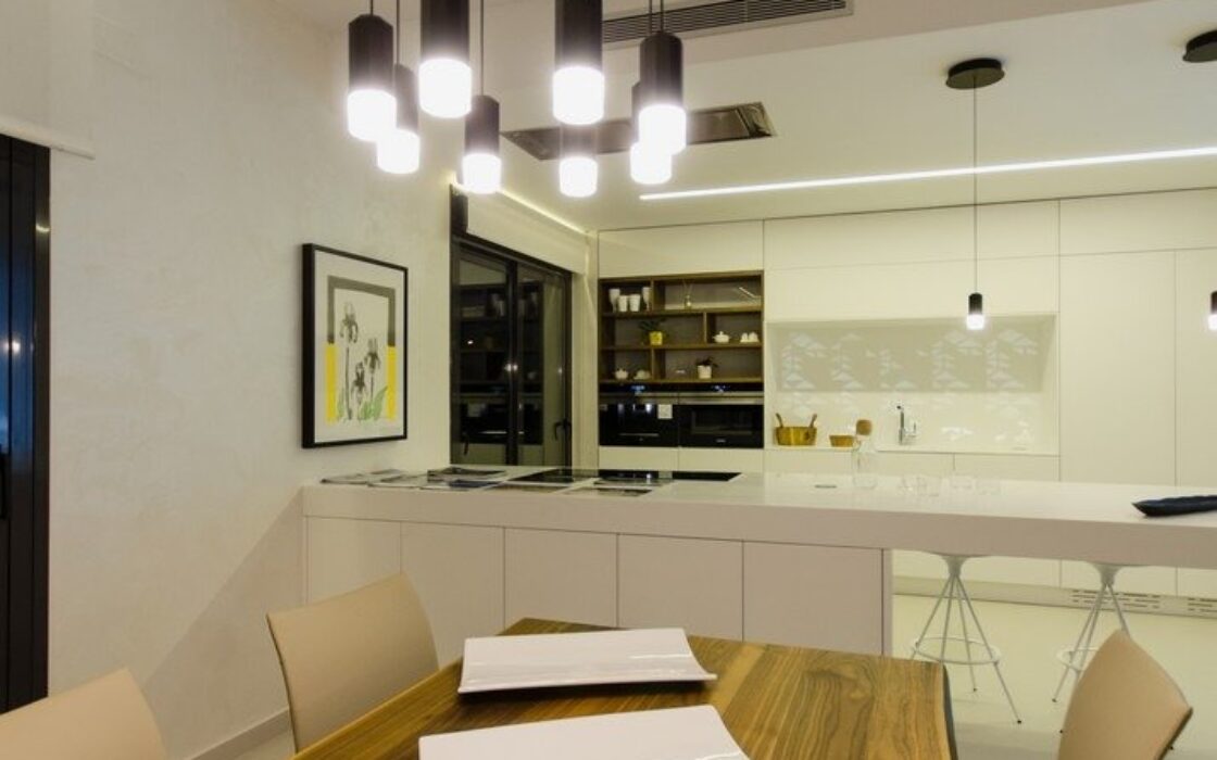 Новые виллы в Кампоаморе всего в 250 м от пляжа