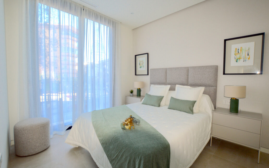 Новая квартира в Марбелье, 3 комнаты, готова к заселению