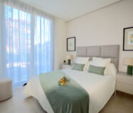 Новая квартира в Марбелье, 3 комнаты, готова к заселению