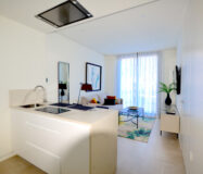 Новая квартира в Марбелье, 3 комнаты, готова к заселению